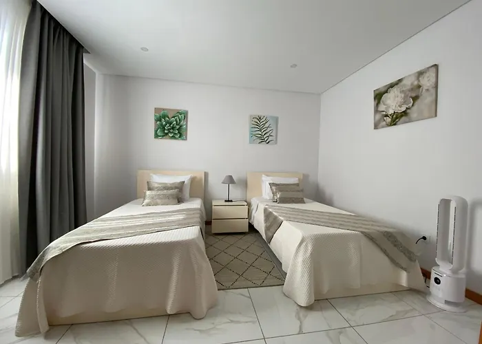 Iris House Al Azores